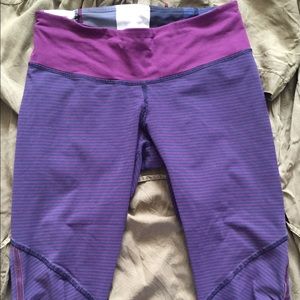 Lululemon purple leggings